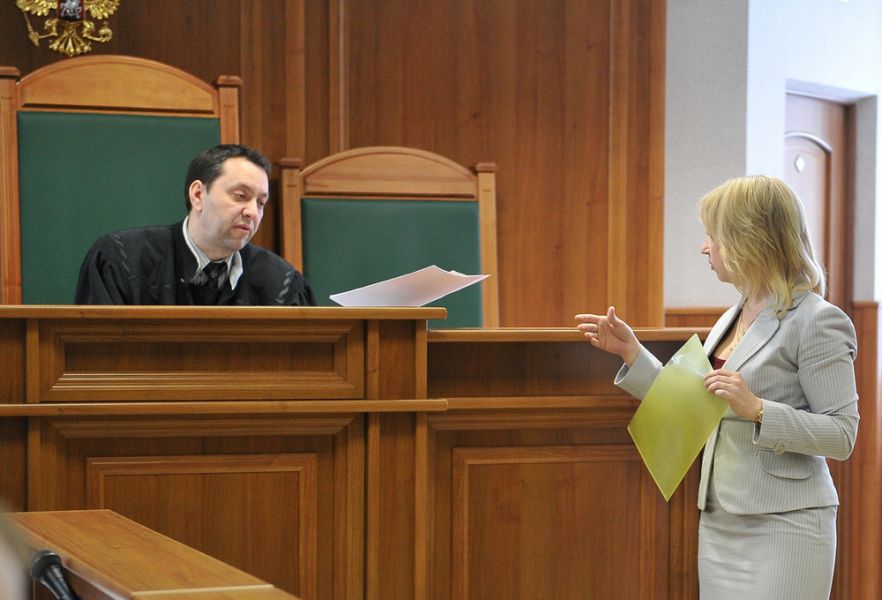 Заседание в суде